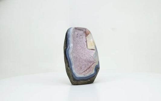 Alba · Rainbow Amethyst in White | Amethystore