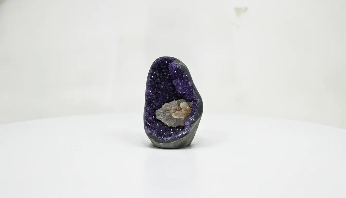 Aspen · Amethyst Piece with Calcite - view 2
