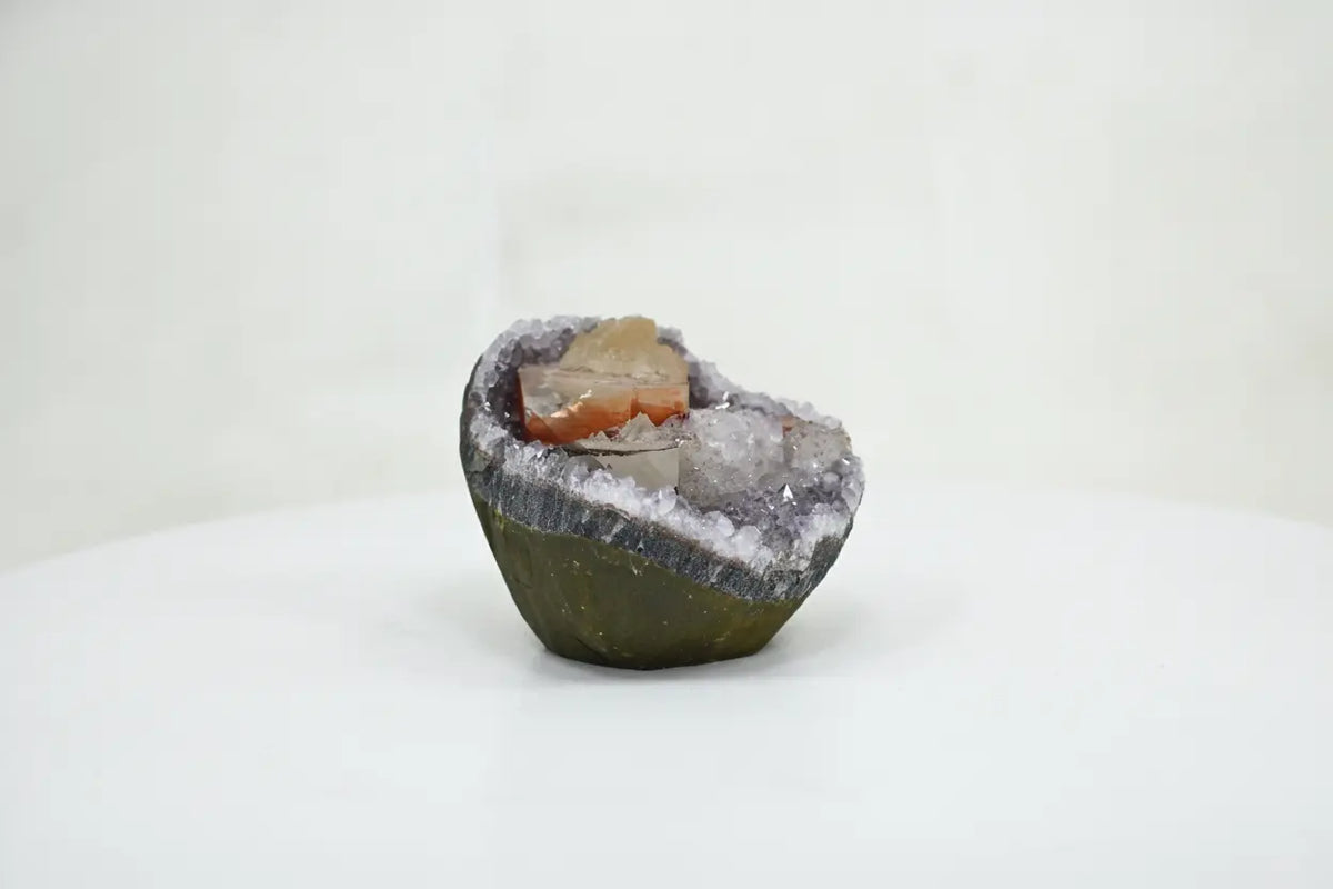 Aurelia · Amethyst Cupcake with Hexagonal Orange Calcite - view 2