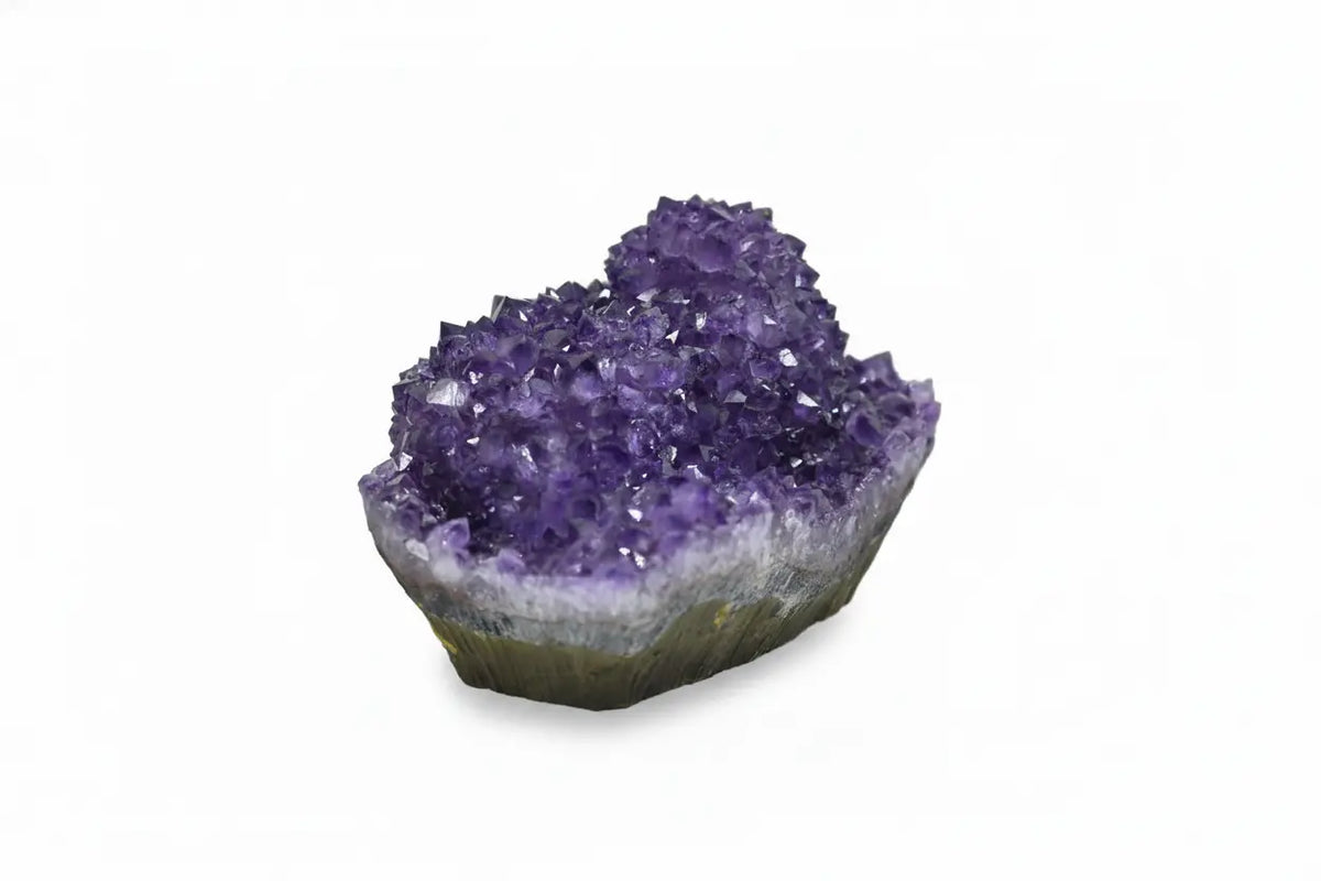 Fennel · Amethyst Cupcake with Formations - view 2