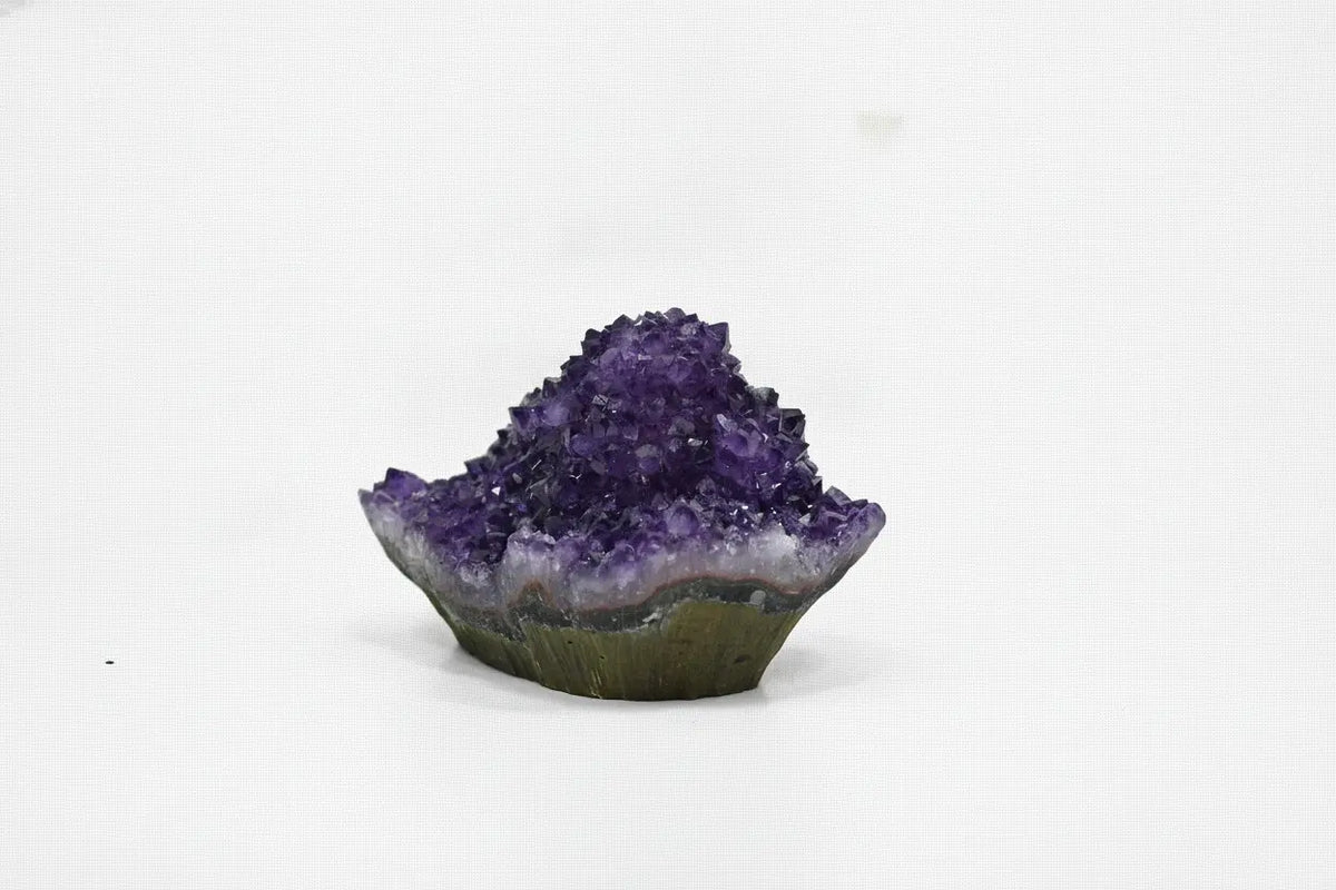 Fennel · Amethyst Cupcake with Formations - view 4