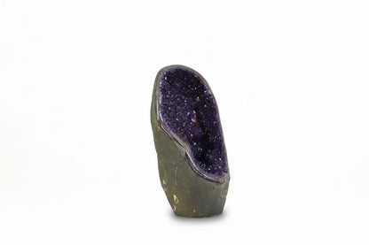 Grotto · Amethyst Piece with Cavity - view 4