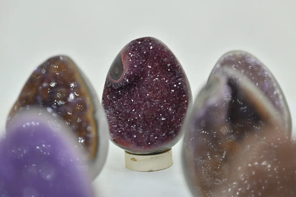 Halo · Rainbow Amethyst Mini Egg Lot - view 4