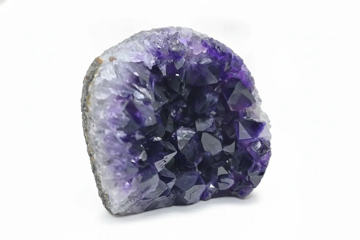 Mesa · Cut-Base Amethyst, Extra Quality - view 2