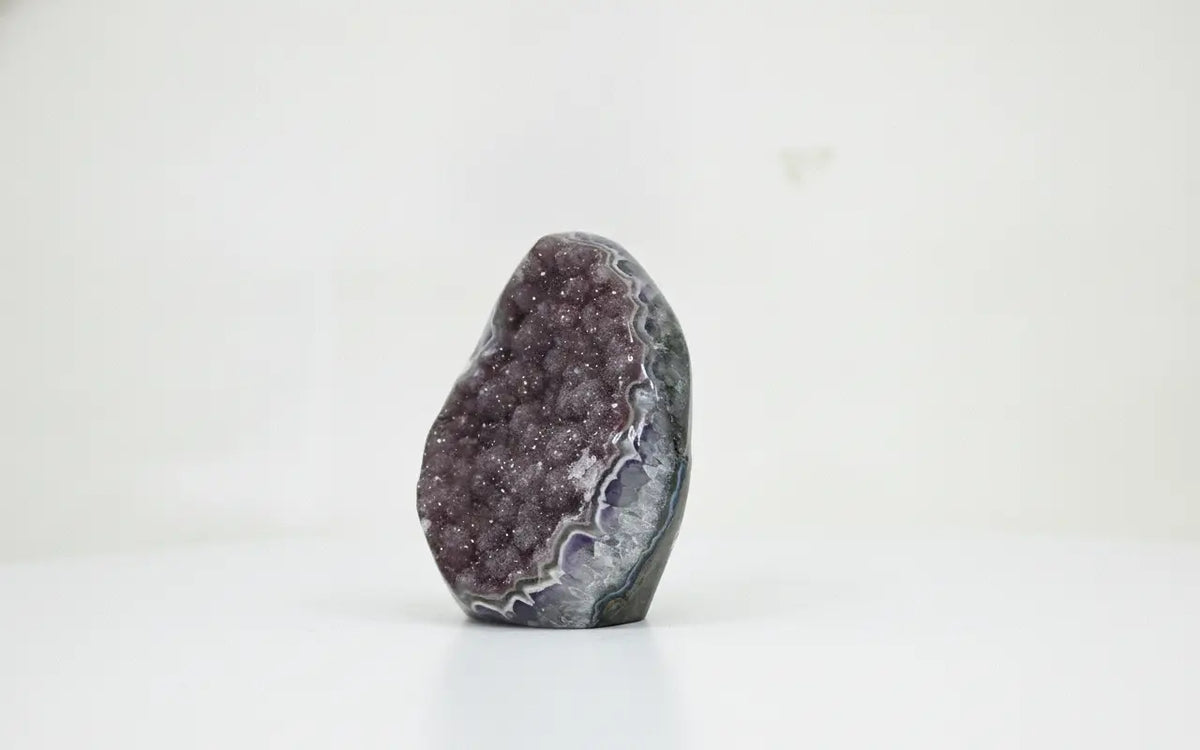 Rust · Reddish Amethyst with Banded Polished Edges - view 4