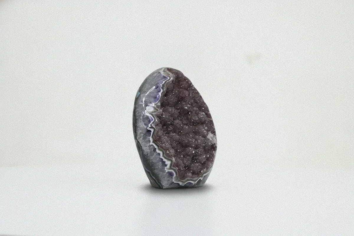 Rust · Reddish Amethyst with Banded Polished Edges - view 5