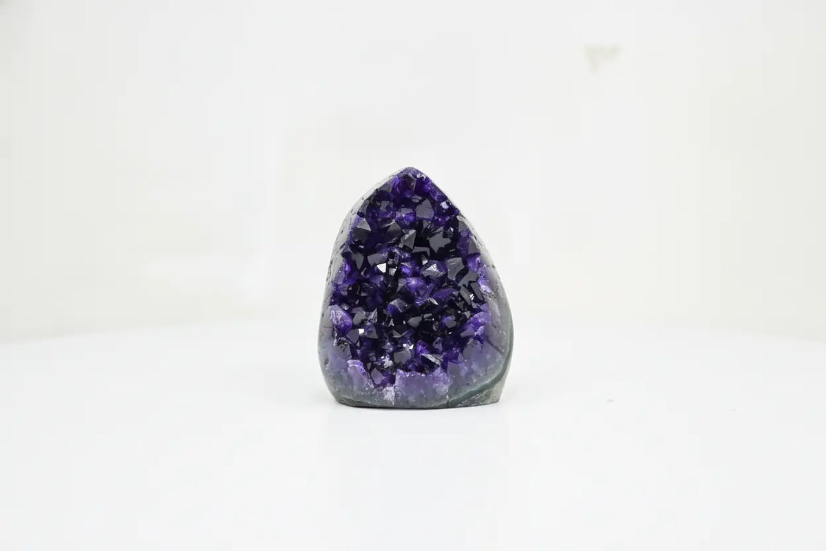 Slate · Cut-Base Amethyst, Extra Quality | Amethystore