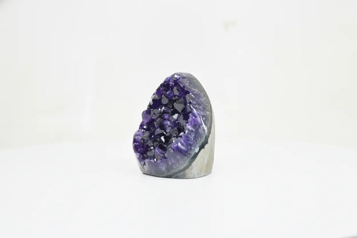 Slate · Cut-Base Amethyst, Extra Quality - view 2