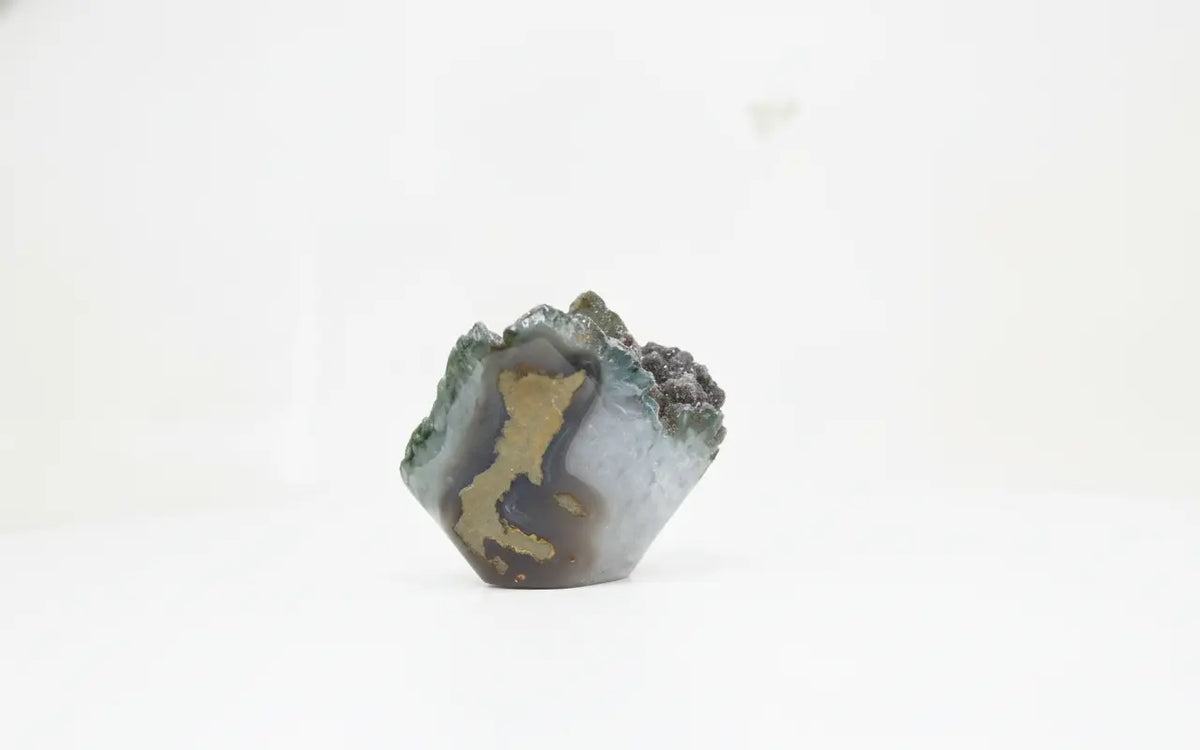 Sorrel · Rainbow Amethyst Cupcake, Fully Polished, Green - view 5