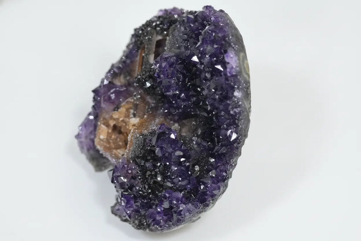 Vela · Amethyst Piece with Calcite, Extra Quality | Amethystore